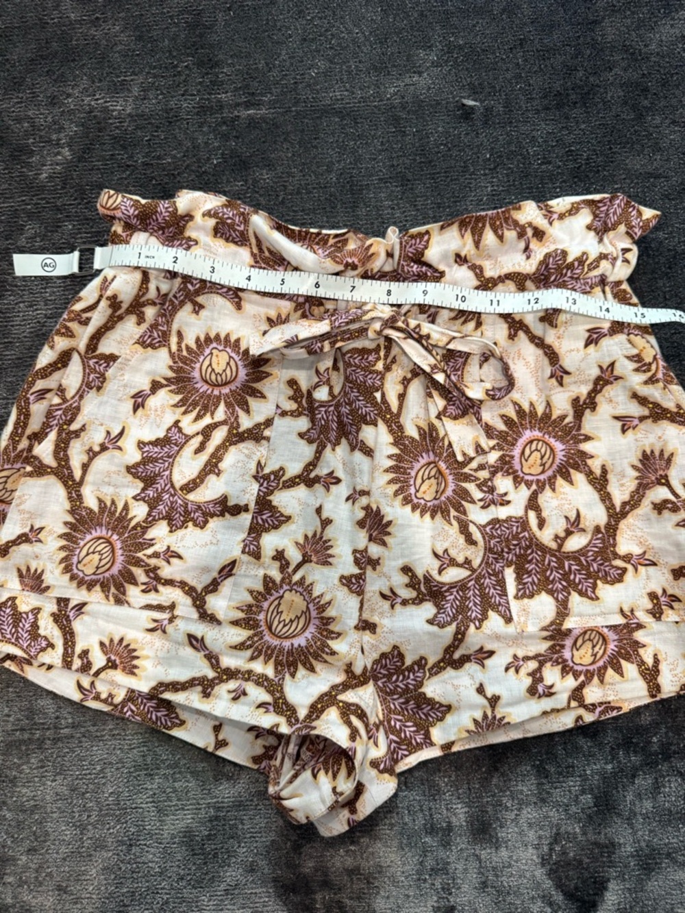 A.L.C. Malcolm Linen Floral Paperbag Shorts, Size 2 - Picture 7 of 10
